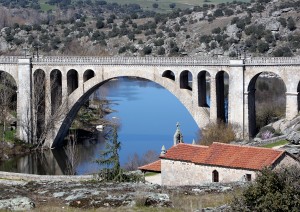 Puente Nuevo de Ledesma