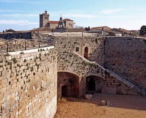 Patio de Armas de Ledesma