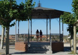 Templete en el Paseo de Alonso Andrea en Ledesma