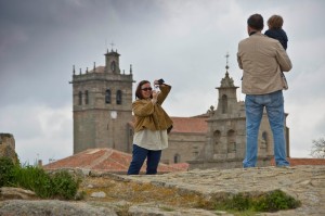Fotografiándose en el adarve